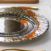 Assiettes de présentation en verre décoratives haut de gamme pour mariage, vente en gros, luxe, rondes, noir et or, 13 pouces, pour événements de mariage, hôtel