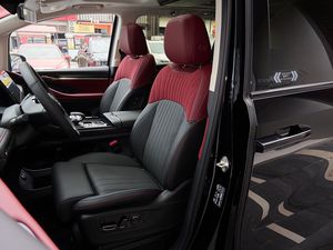 Véhicule électrique <span class=keywords><strong>hybride</strong></span> rechargeable GAC Trumpchi E9: moteur 2.0T et autonomie électrique de 106km - Product Image 6