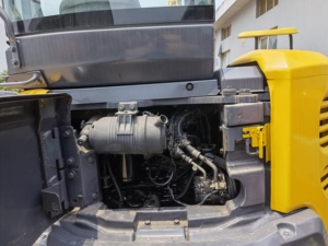 รถขุดขนาดเล็ก Komatsu PC35MR มือสองคุณภาพสูง พร้อมส่งฟรี รถขุดตีนตะขาบ รถขุดไฮดรอลิก พร้อม EPA&CE - Product Image 4