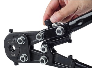 Outil de sertissage mécanique pour tuyaux, plage de sertissage 16-26 mm, outil de sertissage PEX, outil de raccordement de tuyaux avec matrices U et <span class=keywords><strong>TH</strong></span> - Product Image 3