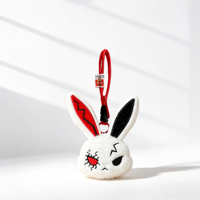 En gros, Porte-clés en peluche tête de lapin sombre de dessin animé, pendentif pour sac cadeau d'Halloween, breloque chaîne boule lapin doux et duveteux