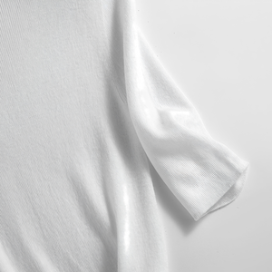 Suéter de punto personalizado OEM ODM para mujer, sin costuras, 18G, cuello redondo, de lana, informal, de manga corta, para mujer - Product Image 4
