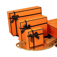 Boîte de ruban cadeau en carton Ridgid avec logo personnalisé finition mate ensemble de bijoux en papier d'art emballage UV avantage gaufrage écologique