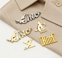 Plaque nominative personnalisée à coudre avec logo découpé, étiquette métallique lavable pour vêtements, sacs et chaussures
