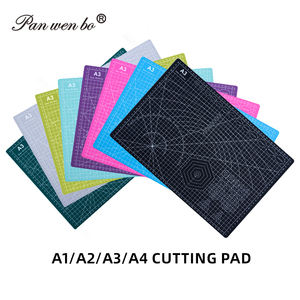 Planche à découper double face A3 Panwenbo en stock, 3 couches, <span class=keywords><strong>tapis</strong></span> de couture, <span class=keywords><strong>tapis</strong></span> de découpe artisanal, <span class=keywords><strong>tapis</strong></span> de découpe auto-cicatrisant en <span class=keywords><strong>PVC</strong></span> - Product Image 1