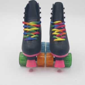 Patines en línea profesionales para niños y adultos Freestyle Flashing Roller Precio <span class=keywords><strong>de</strong></span> fábrica Rueda flash <span class=keywords><strong>de</strong></span> cuatro colores para niños - Product Image 1