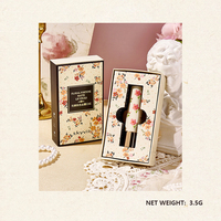 Nouvelle tendance brillant Mocallure maquillage rouge à lèvres mat Vintage motifs floraux sculptés conception longue durée anti-taches 4 couleurs