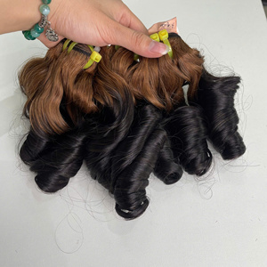 Cheveux humains naturels de luxe, bouclés, ombrés marron, vente en gros, cheveux humains bruts de haute qualité, 100% cheveux humains - Product Image 1