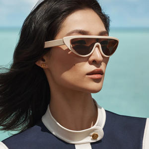 Nuevas gafas de sol de moda con forma de ojo de gato para mujer, montura negra, lentes de PC, protección UV400, gafas deportivas para exteriores - Product Image 5