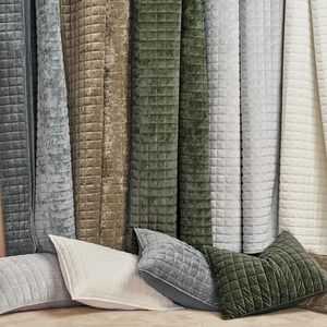 2 trong 1 nhung quá khổ bedspread coverlet Quilted <span class=keywords><strong>bedding</strong></span> Set nhung sang trọng Quilt Set bao gồm Comforter & phù hợp với gối shams - Product Image 2