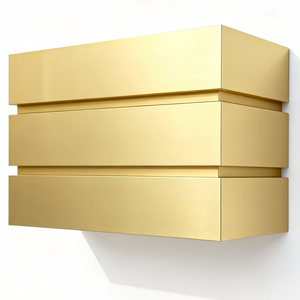 Architektonische Maßgefertigte Messing-Dunstabzugshaube mit Schichtdesign zur Wandmontage für Villenküchen - Product Image 3