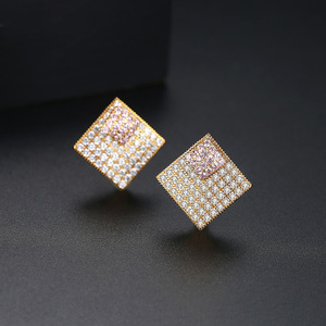 LUOTEEMI Designer-Ohrringe Schmuck für <span class=keywords><strong>Damen</strong></span> Modische Geometrische Trendige Charmante Luxuriöse Groß<span class=keywords><strong>e</strong></span> Statement-Ohrringe - Product Image 6