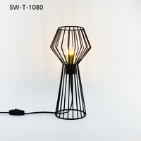 Lampe de plafond moderne pour table à manger, 220V, petite lampe de chevet pour hôtel, cage à fils LED, lampe de bureau vintage verticale