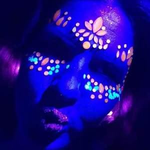 Glow Face Crystal Stickers Night Club Luminous Gem Make Up Adhesive Temporary Tattoo Body Art Stickers Face Jewelry Stickers - Product Image 3