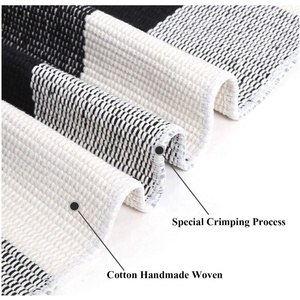 2020 <span class=keywords><strong>Venta</strong></span> caliente blanco y negro Buffalo Check alfombra Anti-slip algodón las alfombras de cocina <span class=keywords><strong>piso</strong></span> Mat - Product Image 5