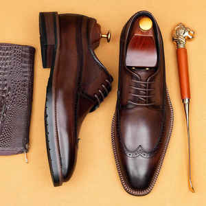 Zapatos de cuero artesanales de alta calidad y a la moda, zapatos de cuero cepillado estilo británico, zapatos de cuero para negocios, oficina y uso casual. - Product Image 3