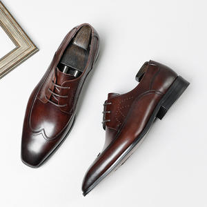Chaussures habillées pour homme en cuir véritable, style brogue patchwork, à bout rond, à lacets, imperméables, polyvalentes, pour l'automne et les mariages - Product Image 2