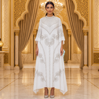 Robe Kaftan Brodé Modeste avec Perles et Paillettes, Col Rond, Manches Chauve-Souris, Coupe Ample, Maxi Abaya Coupe A-Line pour le Ramadan et l'Aïd