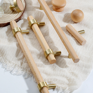 <span class=keywords><strong>Maniglie</strong></span> Minimaliste in Legno <span class=keywords><strong>e</strong></span> Ottone, Colore Noce <span class=keywords><strong>e</strong></span> Legno Naturale, <span class=keywords><strong>Pomelli</strong></span> in Legno Massiccio per Mobili, Cassetti <span class=keywords><strong>e</strong></span> Porte - Product Image 6
