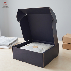 Cajas de <span class=keywords><strong>Papel</strong></span> para Empaque de Ropa de Lujo Mate, Diseña Tu Propio Empaque - Product Image 6