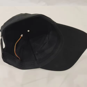 Cappello da Baseball LED Controllato da App, Messaggi Modificabili via Bluetooth, Cappello con Display Luminoso per Testo e Immagini - Product Image 4