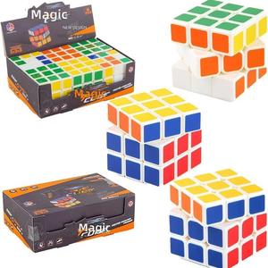 Cubo di Rubik 3x3 Xinhen con Rotazione Fluida a Molla, Angoli Arrotondati, per Competizioni di Velocità, Scatola Espositiva Verticale Monocolore per Giocattoli - Product Image 1