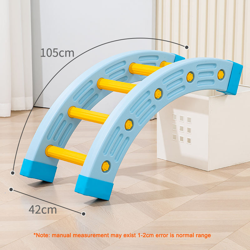 Light blue 1/4 Circle