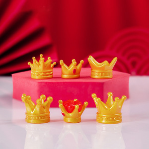 Tiny Mini Queen's Princess Crown Adornos Resina para pulsera Colgantes Joyería Funda para teléfono Cake Topper DIY Accesorios decorativos - Product Image 2