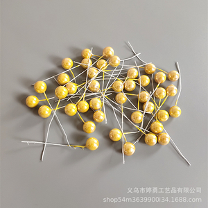 Boules <span class=keywords><strong>de</strong></span> 10 mm <span class=keywords><strong>en</strong></span> mousse, fruits rouges, cerises, mini décorations artificielles pour sapin <span class=keywords><strong>de</strong></span> Noël, <span class=keywords><strong>couronne</strong></span>, fournitures artisanales pour Pâques, Thanksgiving, faites à la main - Product Image 4