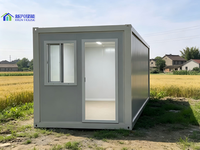 Maison conteneur pliable compatible avec les panneaux solaires, empilable, préfabriquée, portable, pour utilisation en extérieur et en ferme
