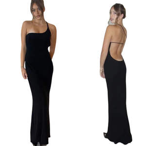 Robe maxi asymétrique dos nu, épaules dénudées, en tricot extensible, style minimaliste élégant, uni, naturel, respirant - Product Image 1