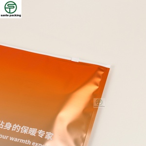 Empaque de Ropa Interior Térmica de Alta Gama con Logotipo Personalizado, Bolsa para Suéter, Aluminizado Degradado Esmerilado, Bolsa con Cierre de Tres Lados - Product Image 5