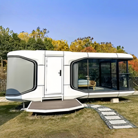 Casa Cápsula de Glamping de Lujo con Sistema Inteligente, Diseño Moderno y Elegante, Modular, Resistente al Viento y a la Lluvia, Personalizable, de Acero Galvanizado