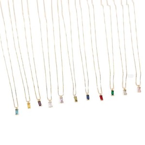 Collar de Cadena con Caja de Zirconia Exquisita para Mujer, Chapado en Oro, con Diseño Geométrico de Paz, de Cobre, Regalo de Piedra de Nacimiento de Diciembre para el Día a Día - Product Image 5