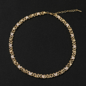 Bracciale UWIN 2025 con Cuori Diamantati Stampati, Bracciale a Catena XO con Cuori e Baci Placcato Oro 18K - Product Image 6