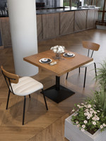 Table à manger carrée en pin massif antique - Mobilier multifonctionnel pour la restauration commerciale, idéal pour les restaurants occidentaux