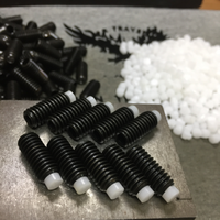 Vis à six pans creux en acier au carbone de qualité 12.9 avec embout en nylon, finition oxyde noir, tailles M3-M10