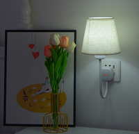 Applique murale enfichable en tissu d'intérieur Veilleuse de chevet nordique Lampe décorative à LED