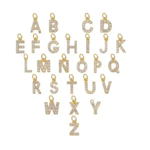 Micro Pave Cubic Zirconia Letter Gold Alphabet Charms de oro, colgantes de latón chapados de larga duración con piedra Crystal CZ