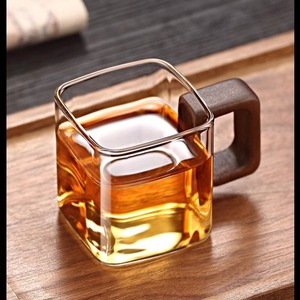 Tazza <span class=keywords><strong>in</strong></span> <span class=keywords><strong>Vetro</strong></span> Borosilicato da 150ml con Manico <span class=keywords><strong>in</strong></span> Legno, Design Creativo a Singolo Strato, per Tè, Acqua e <span class=keywords><strong>Caffè</strong></span> - Product Image 3