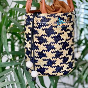 Sac en jonc de mer rond mélange de couleurs beau sac fourre-tout 2023 fait à la main du Vietnam meilleur vendeur - Product Image 1