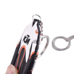 Llavero de traje de carreras, colgante de silicona y PVC de doble cara, llaveros de goma - Product Image 6