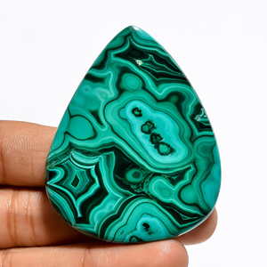 Malachite de qualité supérieure 100% naturelle, forme poire, cabochon 54x44x6mm, 144,5 Ct. Pierre précieuse de qualité supérieure pour la fabrication de bijoux - Product Image 1