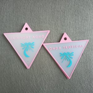 Plastic Hang Tag Luxury Custom Garment Printing Clear Clothing Merchandise Pvc Plastic Hang Tag With String