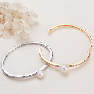 Wholesale Edison Copper & <b>Gold</b>-Plated White Zircon Inlaid Freshwater <b>Pearl</b> <b>Bracelet</b> for Women - Product Image 4