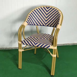 Silla de Comedor Apilable de Mimbre PE Ratán para Bistró con Aspecto de Bambú para Exteriores Estilo Francés Muebles de Jardín - Product Image 3