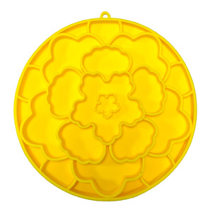 New Flower Types Anti-choking Slow Food Pet Bowl <b>Cat</b> Slow Eating Plate Nice Round Flower Shaped Silicone Slow <b>Feeder</b> Pet Bowls - Product Image 4