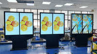 Kios Iklan Digital Layar Ganda Luar Ruangan 55 Inci Tahan Air Panel IPS Kecerahan 3000-4000 Nits Adobe RGB 98% Warna