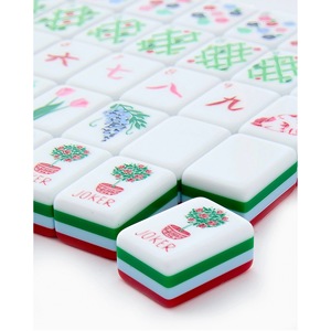 Fichas de Mahjong Americanas Rojas, Acrílicas de 4 Capas, Grabadas, 160 Piezas, Juego de Regalo - Product Image 2