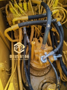 Excavadora CAT 320C Usada en Venta, 20 Toneladas, Maquinaria para Movimiento de Tierras, Construcción de Canteras y Obras Municipales, Buen Estado, Lista para Enviar, en Stock - Product Image 4